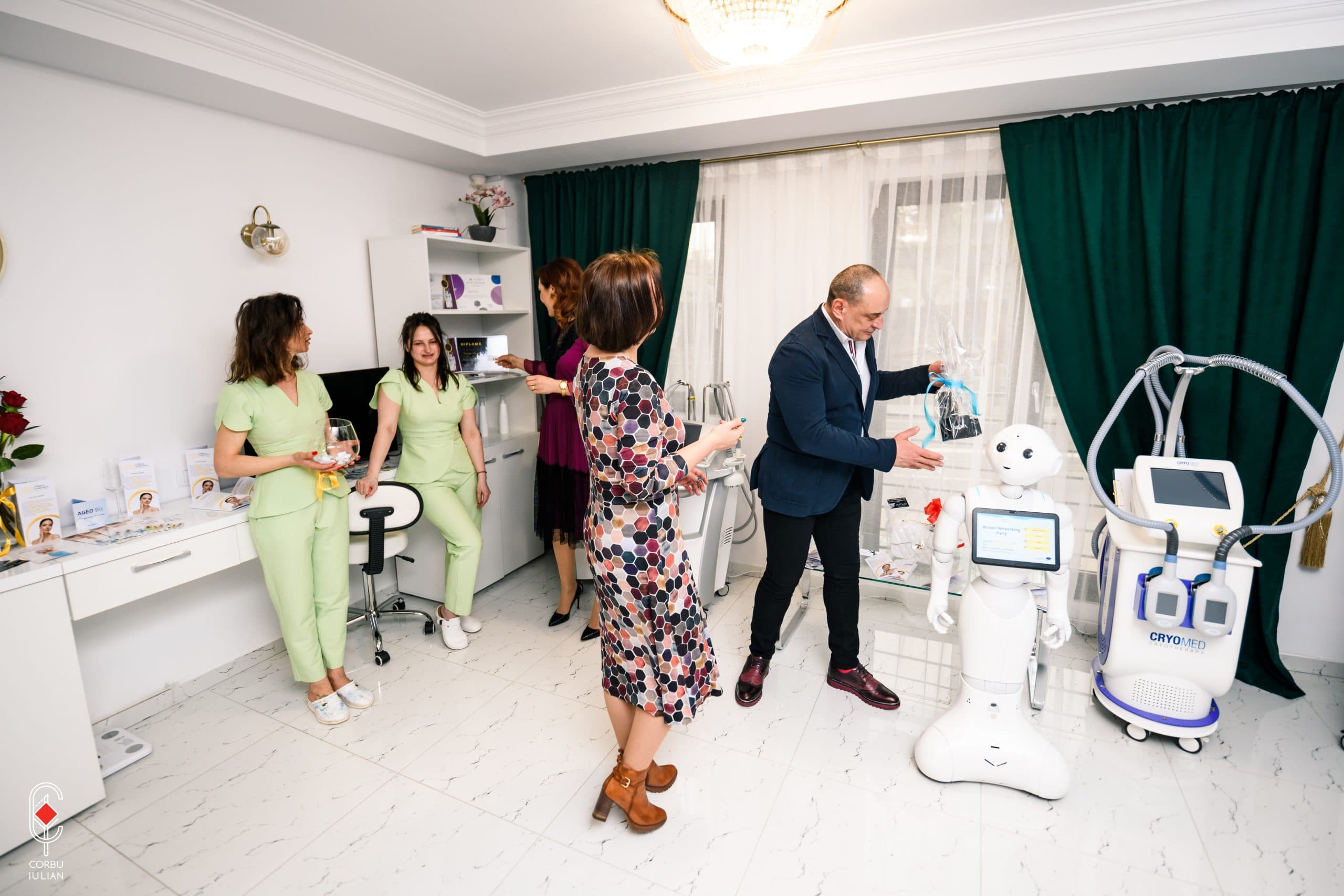 |pepper robot la clinica endorfine||||||||||