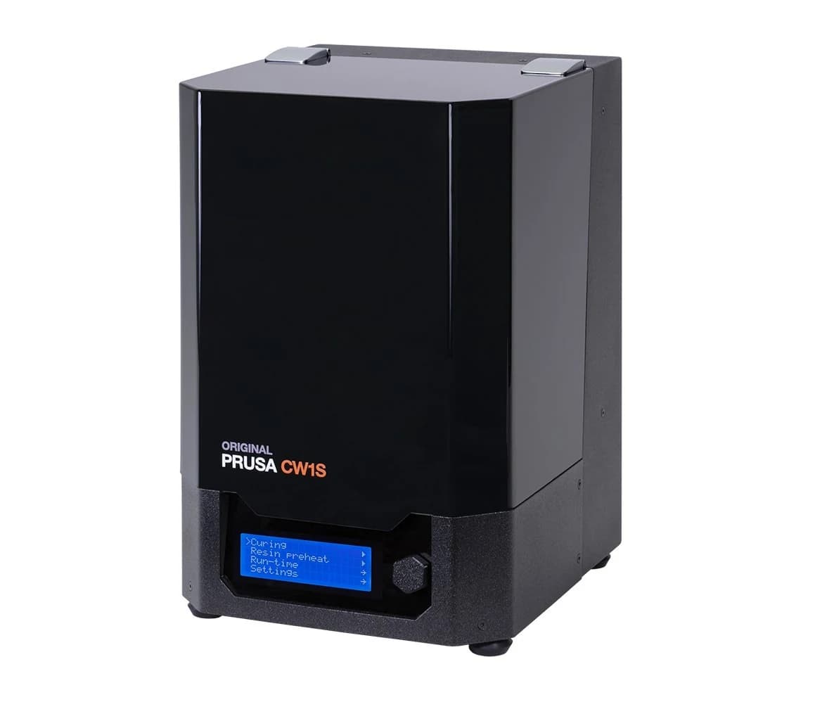 Mașina de întărire și spălare Original Prusa CW1S, vedere din față, pe fundal alb