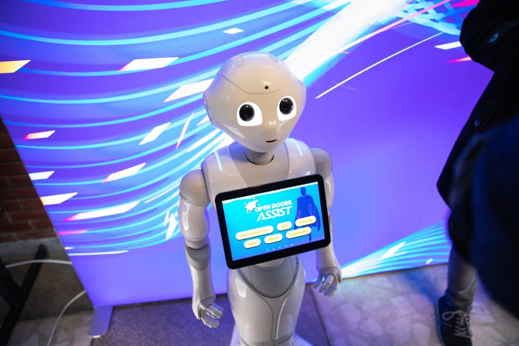 Pepper Robot la Assist Software Open Days