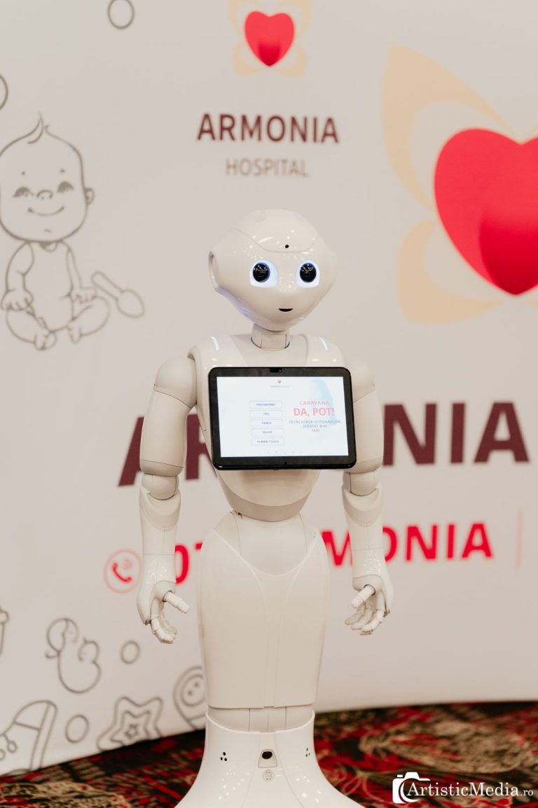 Pepper Robot la Armonia Hospital
